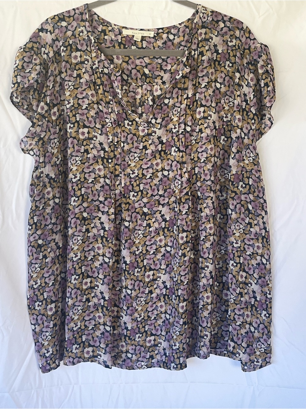 fun 2 fun Purple Floral Pleated V-Neck Blouse